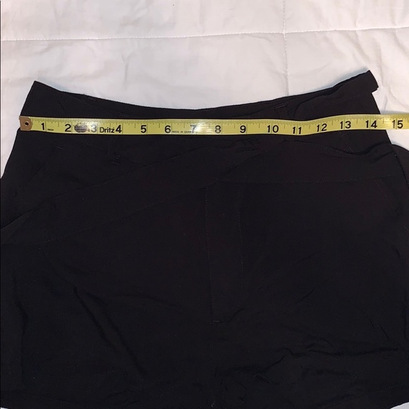 H&M Divided loose black fabric shorts - Picture 7 of 8